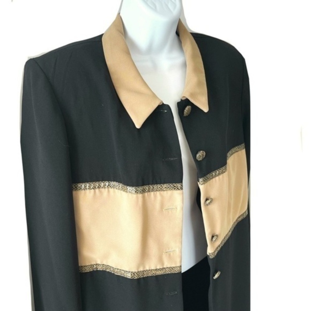 Color Block Coat! - Picture 2 of 5